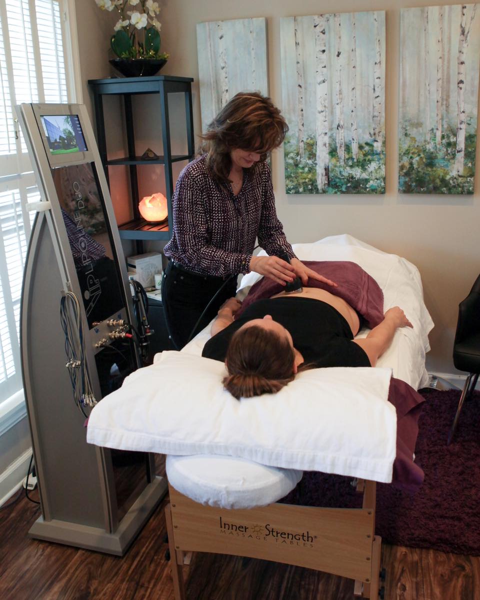 Lymphatic drainage at Hart Chiropractic with the VIP Bodi